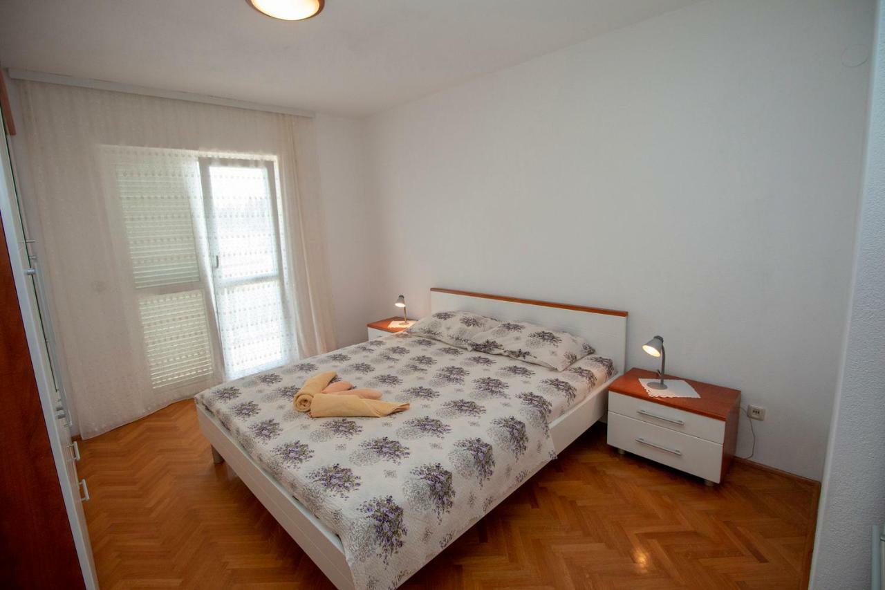 Apartmani Vrljicak Omiš Exterior foto